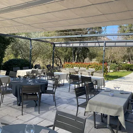 Saint Donat Hotel