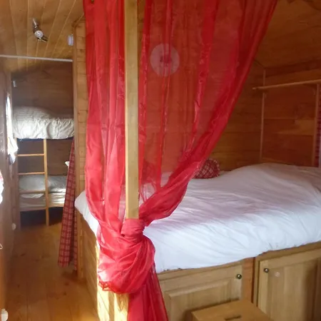 Saint Donat Hotell *