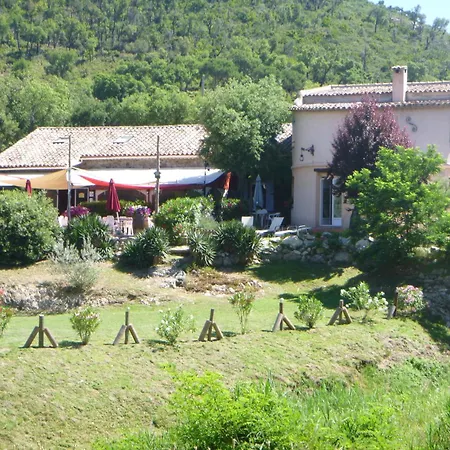 Le Mas Saint Donat سانت ماكسيم