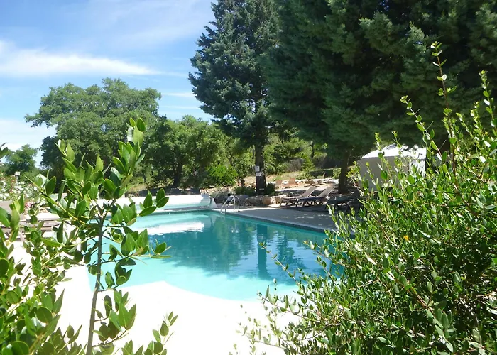 Hotell Saint Donat *