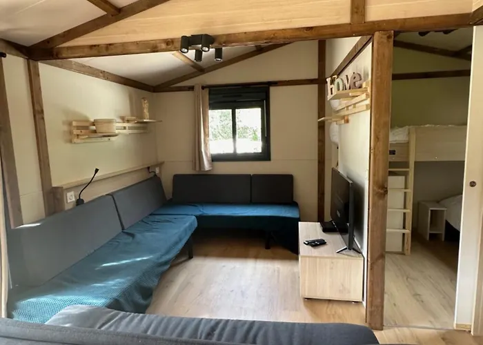 Le Mas Saint Donat سانت ماكسيم